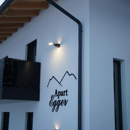 Egger Apartment *